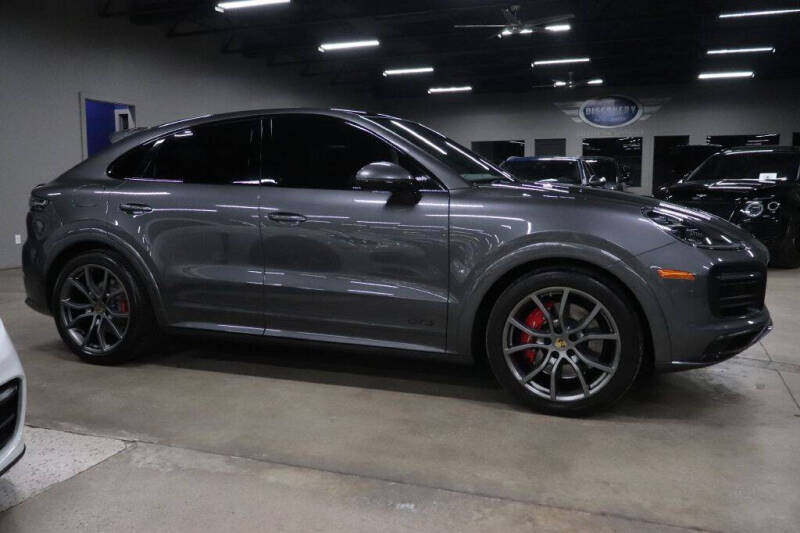 2021 Porsche Cayenne GTS Coupe