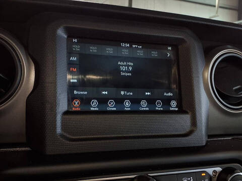 2022 Jeep Gladiator Willys