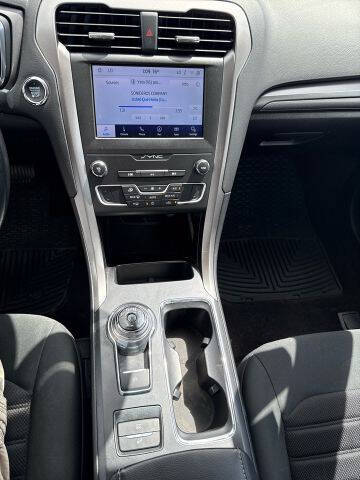 2020 Ford Fusion Hybrid SE