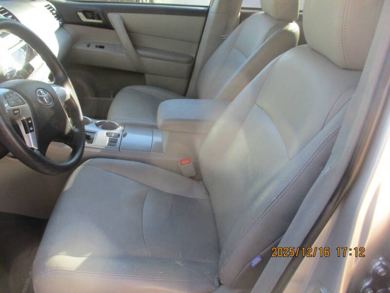2012 Toyota Highlander
