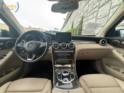 2017 Mercedes-Benz GLC GLC 300