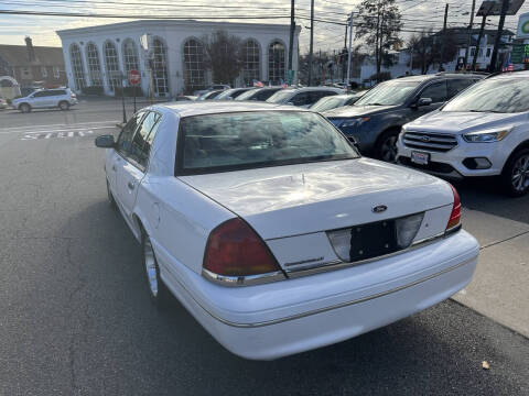 1999 Ford Crown Victoria LX