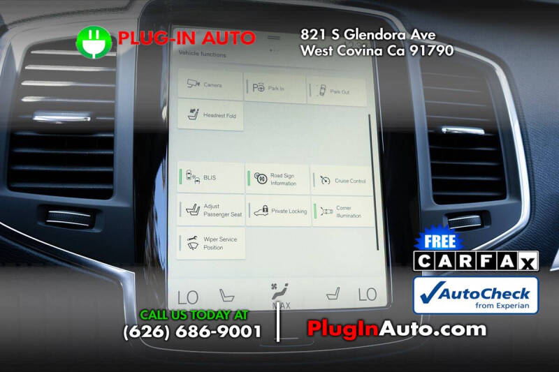 2016 Volvo XC90 T6 Momentum