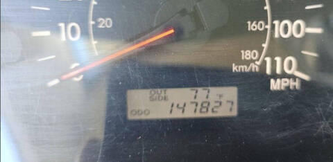 2005 Toyota Corolla LE