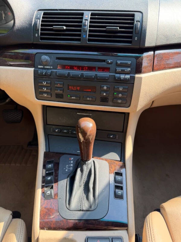 2005 BMW 3 Series 325Ci