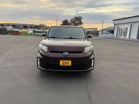 2013 Scion xB