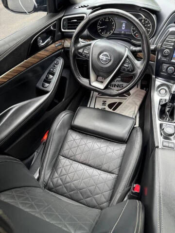 2016 Nissan Maxima Platinum