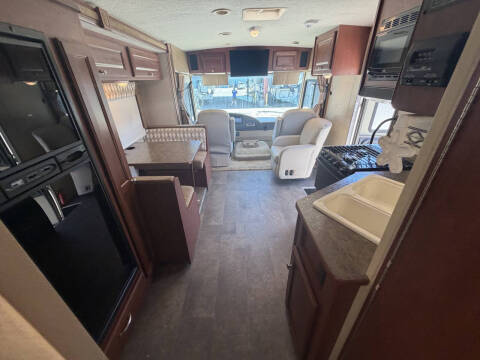 2015 Winnebago Vista