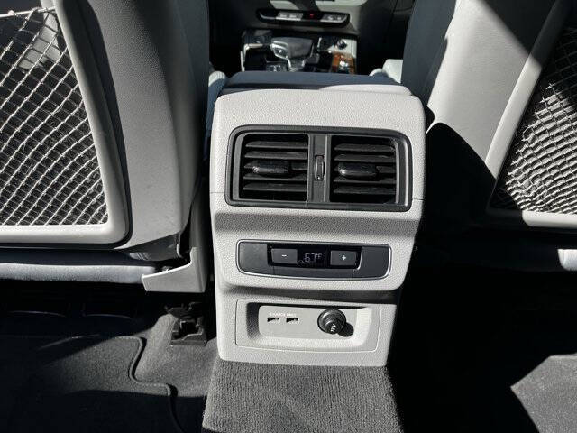 2022 Audi Q5 quattro S line Prem Plus 45 TFSI