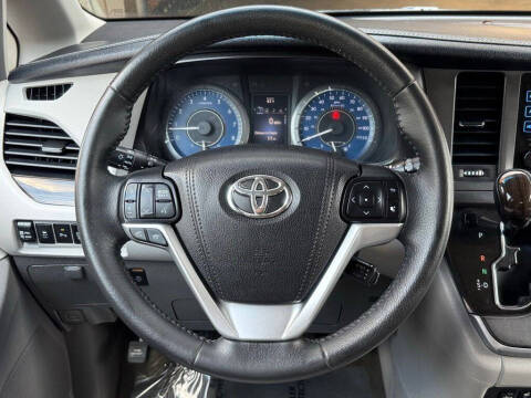 2017 Toyota Sienna
