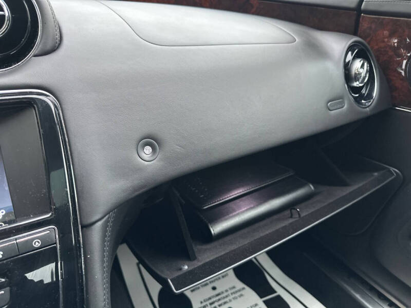 2016 Jaguar XJL Portfolio