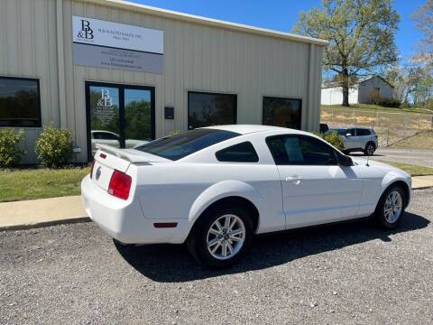 2006 Ford Mustang for sale at B & B AUTO SALES INC in Odenville AL