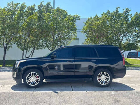 2017 Cadillac Escalade Luxury