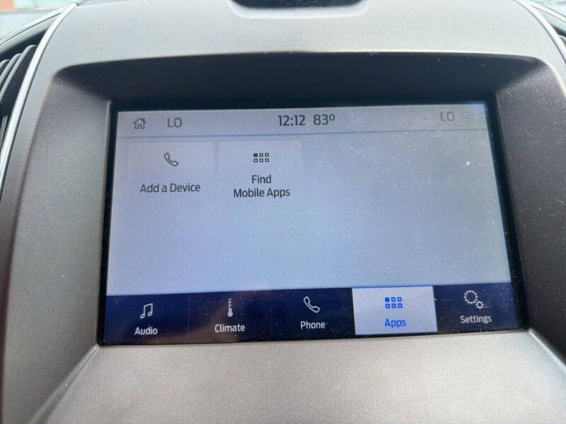 2020 Ford Edge Titanium