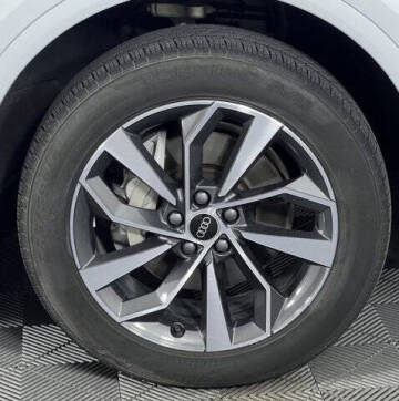 2024 Audi Q5 quattro S line Prem Plus 45 TFSI