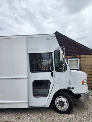 2016 Freightliner MT55 Chassis