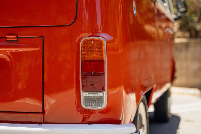 1975 Volkswagen Type 2