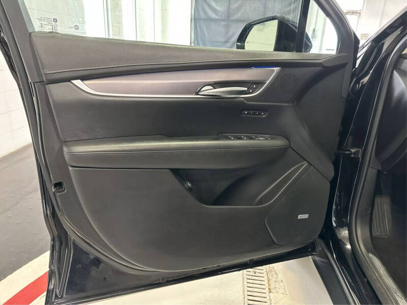 2018 Cadillac XT5 Premium Luxury