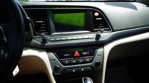 2017 Hyundai Elantra