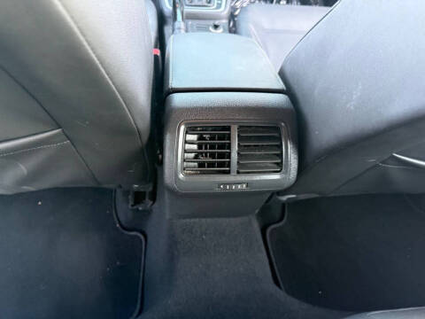 2015 Volkswagen Golf TSI SE