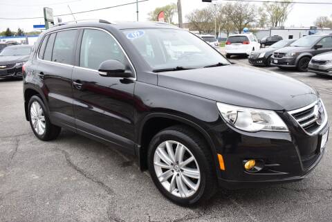 2009 Volkswagen Tiguan for sale at World Class Motors in Rockford IL