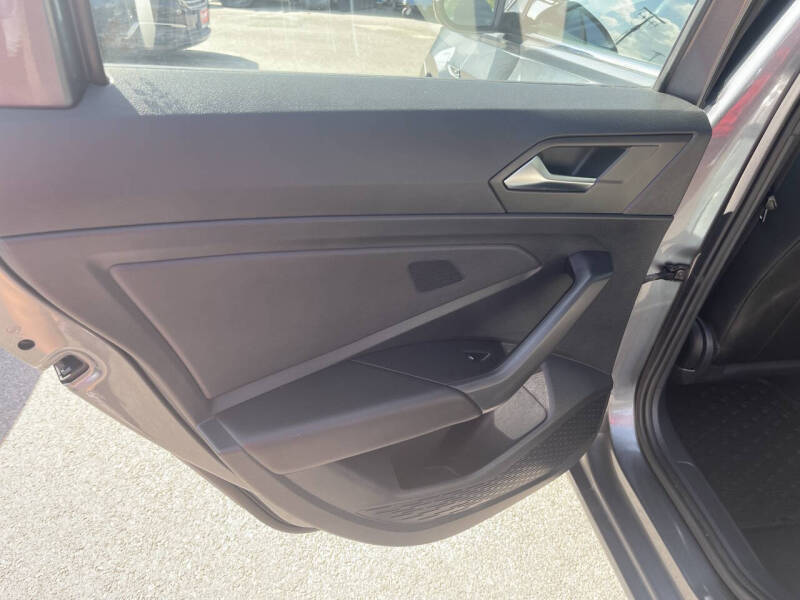 2019 Volkswagen Jetta R-Line