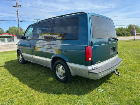 2000 Chevrolet Astro LS