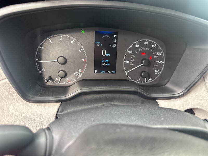 2025 Toyota Corolla Cross LE