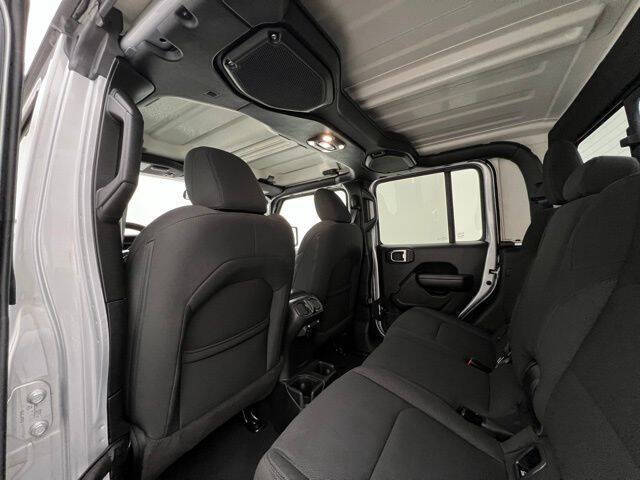 2023 Jeep Gladiator Sport