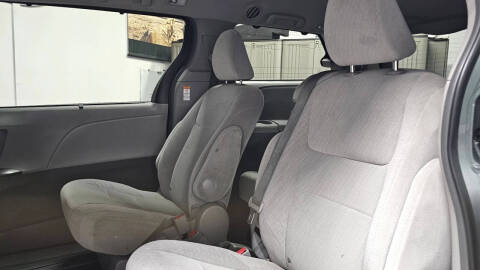 2016 Toyota Sienna