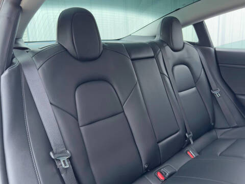 2020 Tesla Model 3 Standard Range Plus