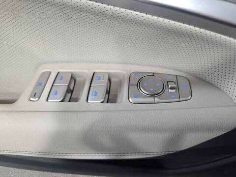 2019 Genesis G70