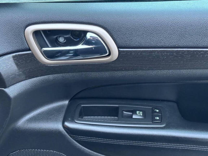 2017 Jeep Grand Cherokee Laredo