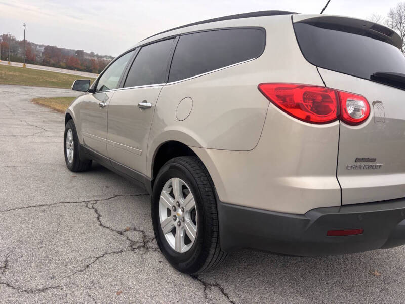 2011 Chevrolet Traverse LT