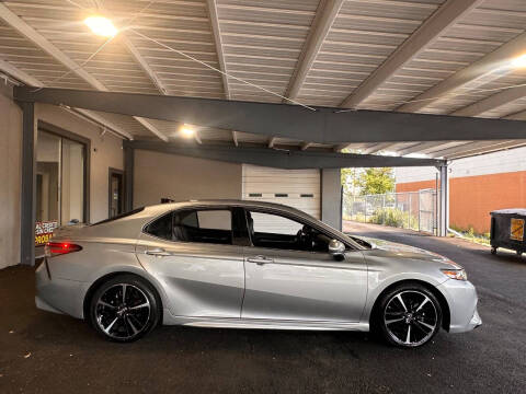 2019 Toyota Camry XSE