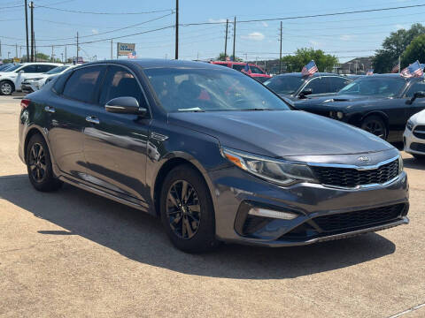 2019 Kia Optima LX