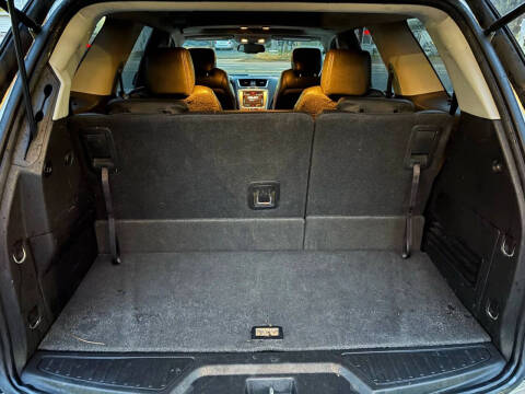 2013 GMC Acadia SLE-2