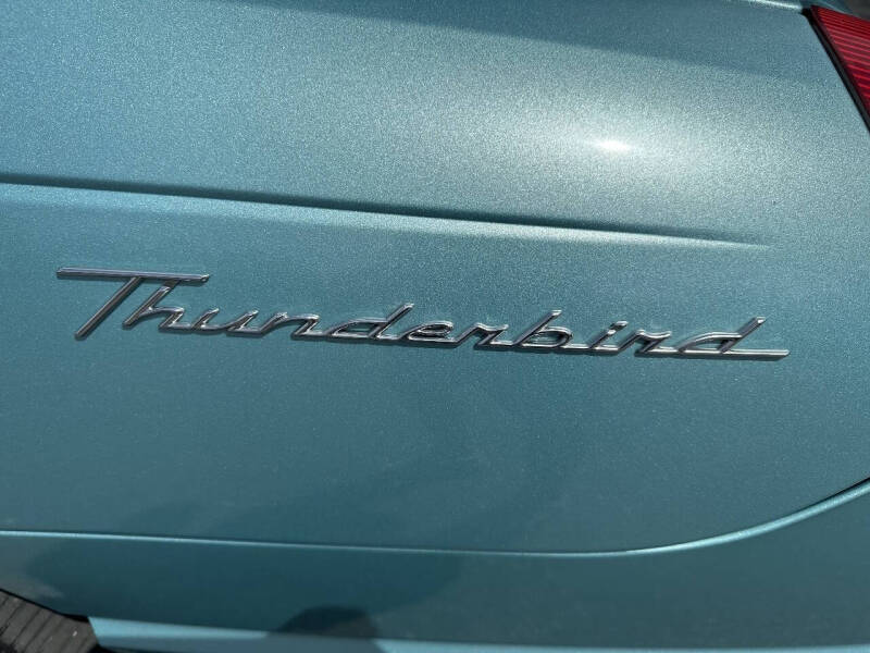 2002 Ford Thunderbird Deluxe