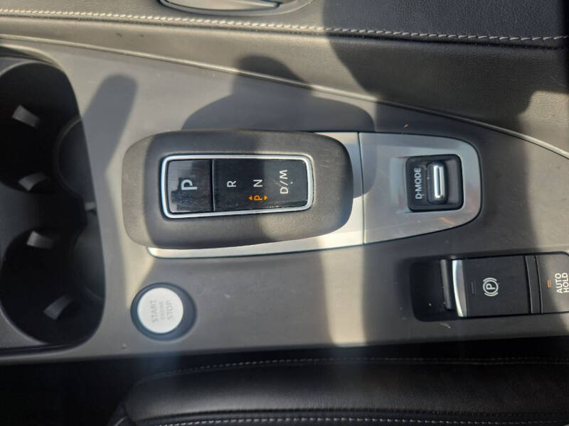 2025 Infiniti QX50 Luxe