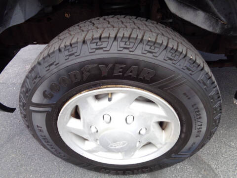 2008 Ford E-Series E-350 SD XLT