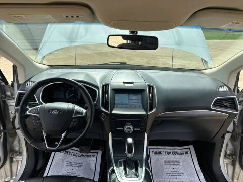 2018 Ford Edge Titanium