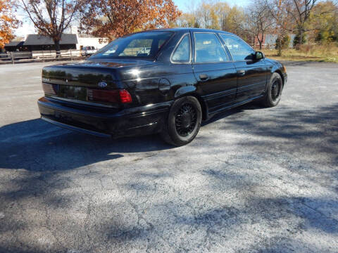 1990 Ford Taurus SHO