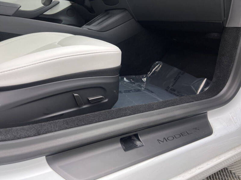 2025 Tesla Model 3 Long Range