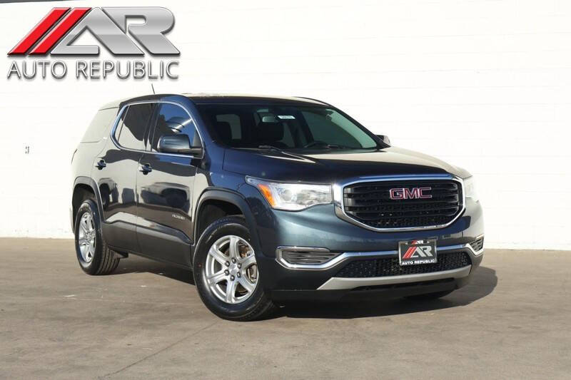 2019 GMC Acadia SLE-1