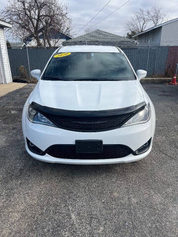 2020 Chrysler Pacifica Touring