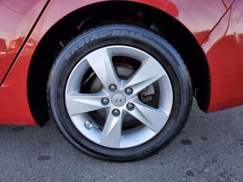 2011 Hyundai Elantra GLS