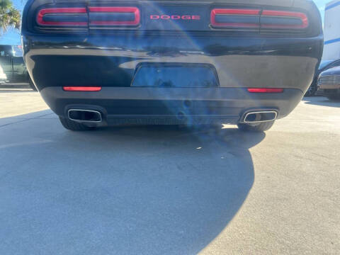 2015 Dodge Challenger SXT