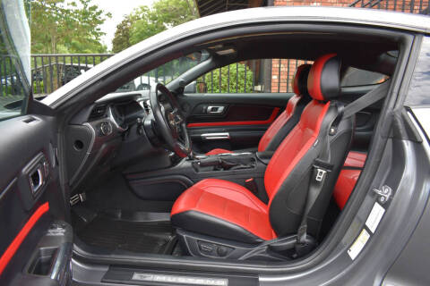2022 Ford Mustang EcoBoost Premium