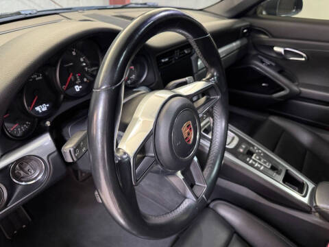 2017 Porsche 911 Carrera