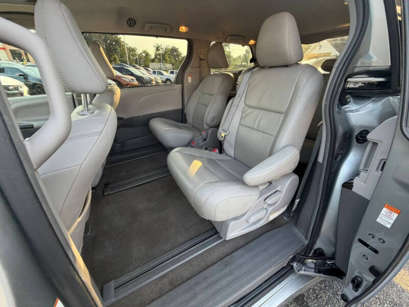 2018 Toyota Sienna